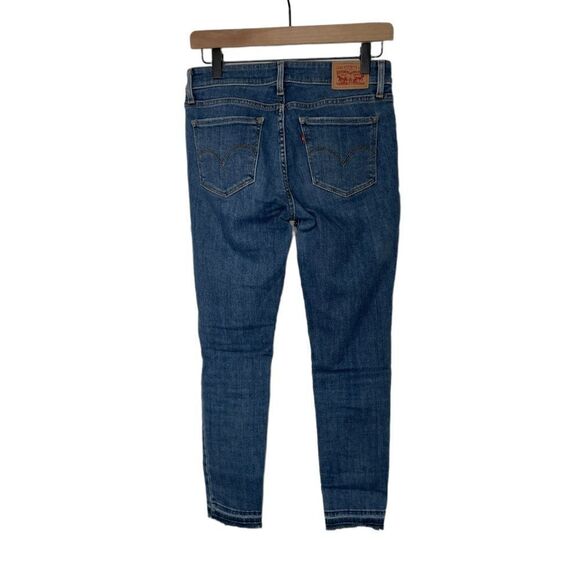 Levi’s 711 Skinny Jeans with Raw Hem - Picture 4 of 11